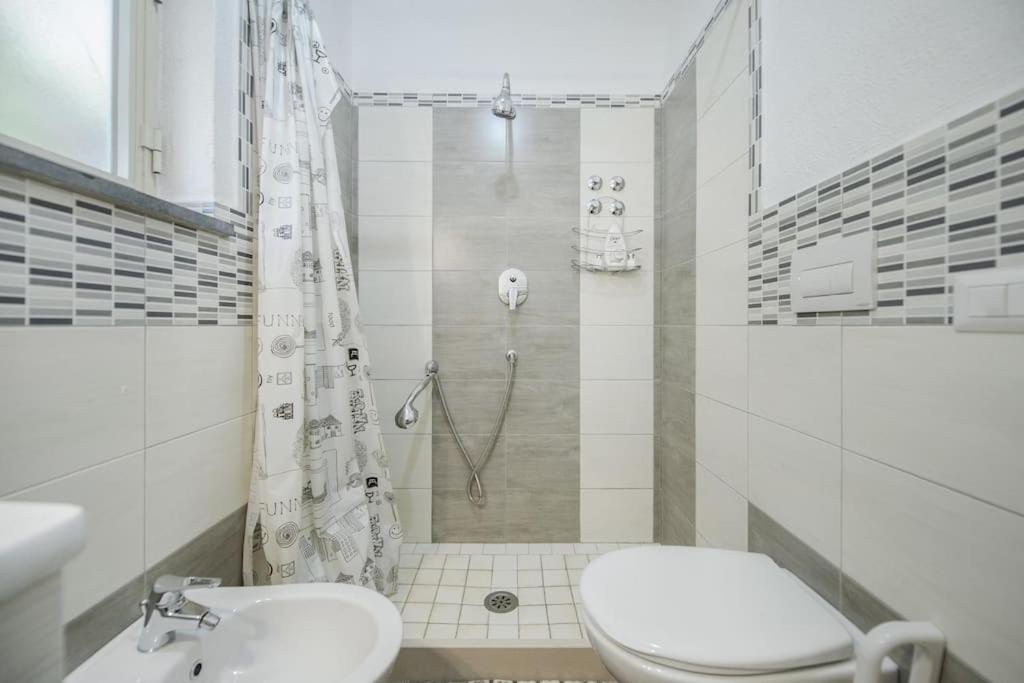 Casa Vacanza M&C Ischia Форио Экстерьер фото